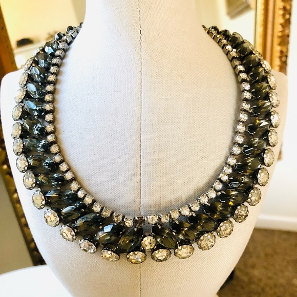 STUNNER! Vintage Crystal Rhinestone Collar Choker Necklace - Picture 4 of 17